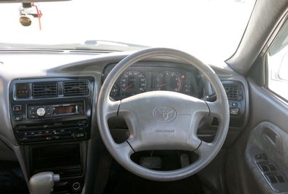 Магнитола штатная Toyota Corolla 1991