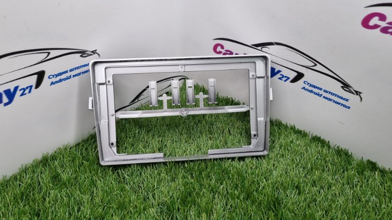 Переходная рамка магнитолы