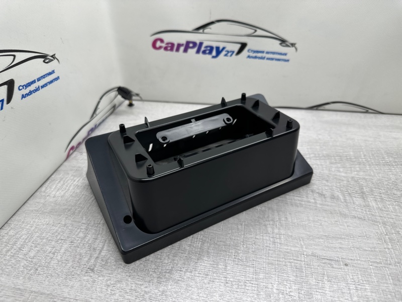 Переходная рамка магнитолы