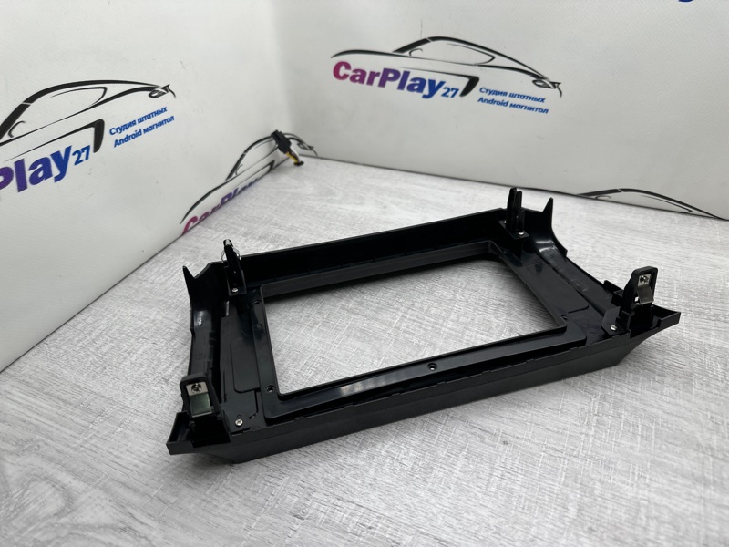 Переходная рамка магнитолы