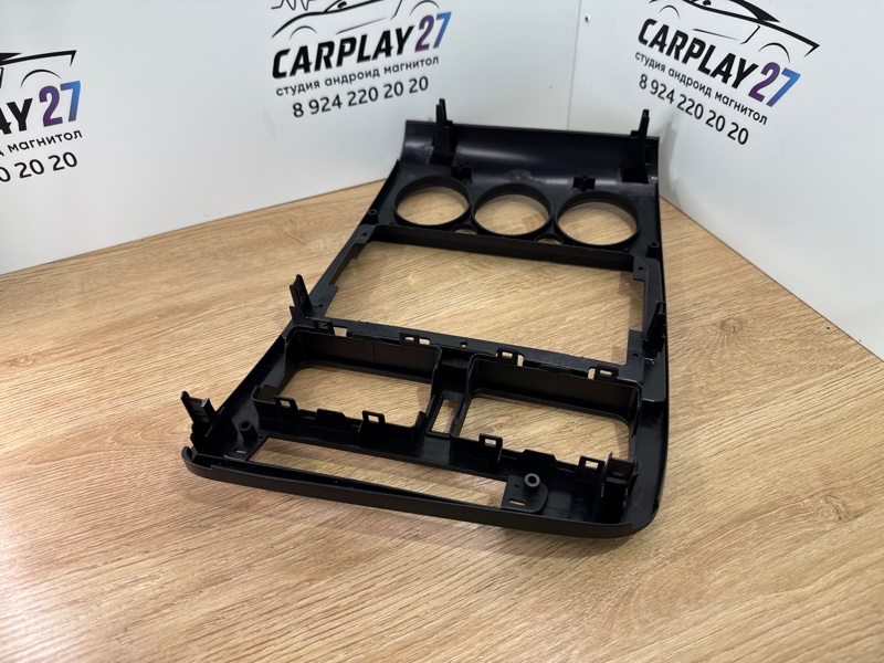 Переходная рамка магнитолы