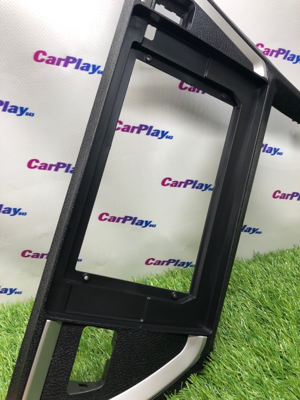 Переходная рамка магнитолы