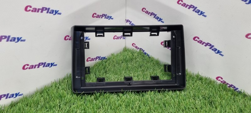 Переходная рамка магнитолы