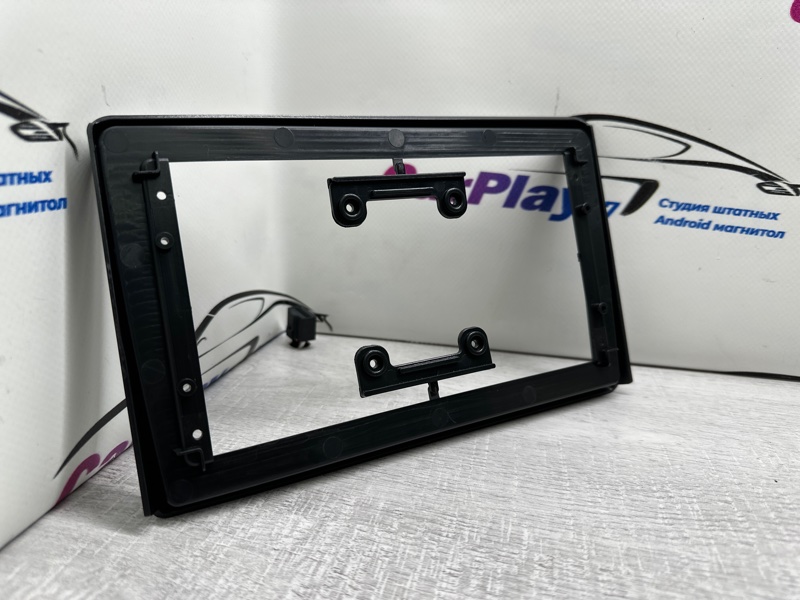 Переходная рамка магнитолы