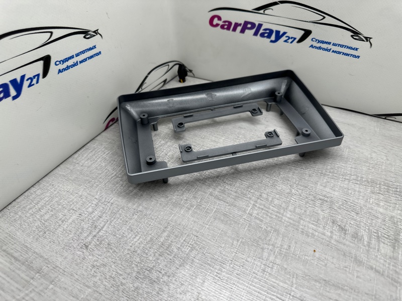 Переходная рамка магнитолы