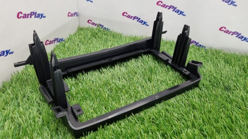 Переходная рамка магнитолы