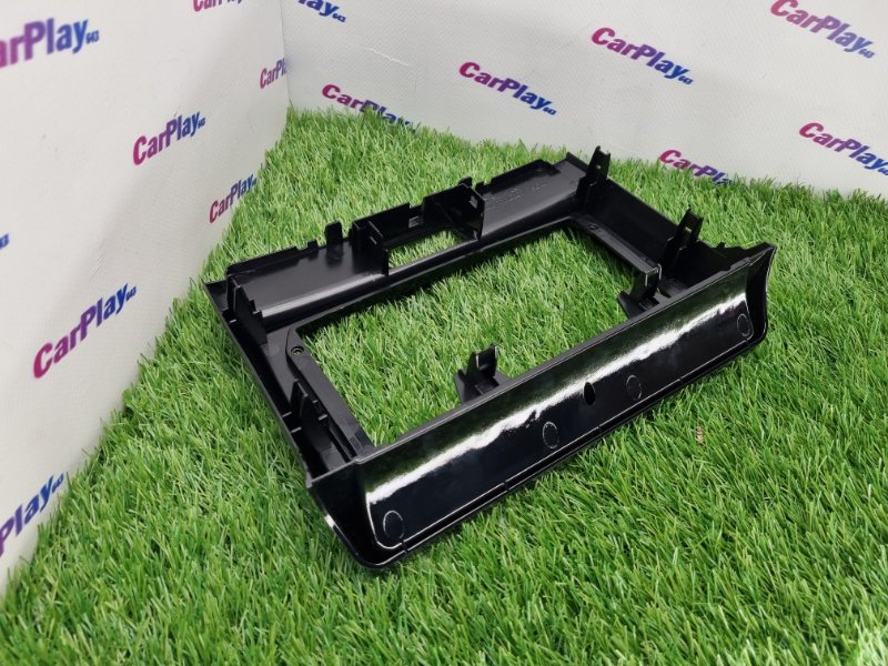 Переходная рамка магнитолы