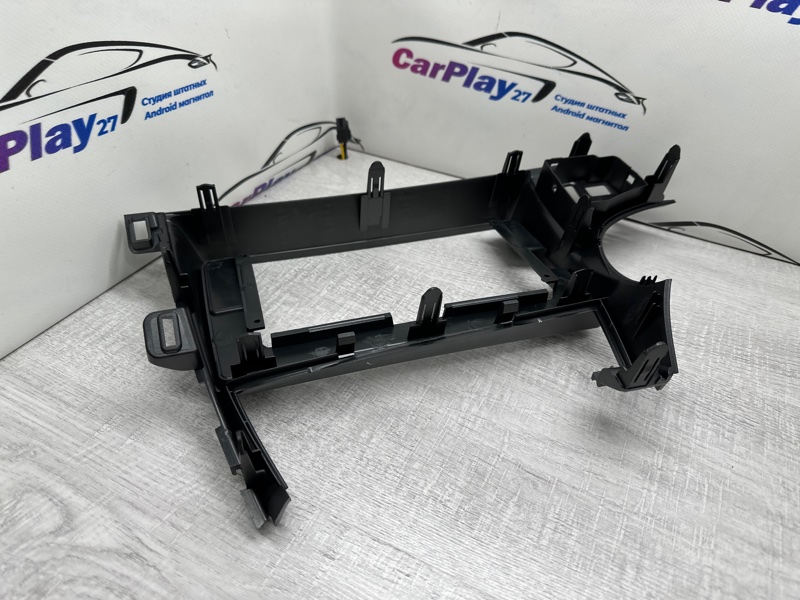 Переходная рамка магнитолы