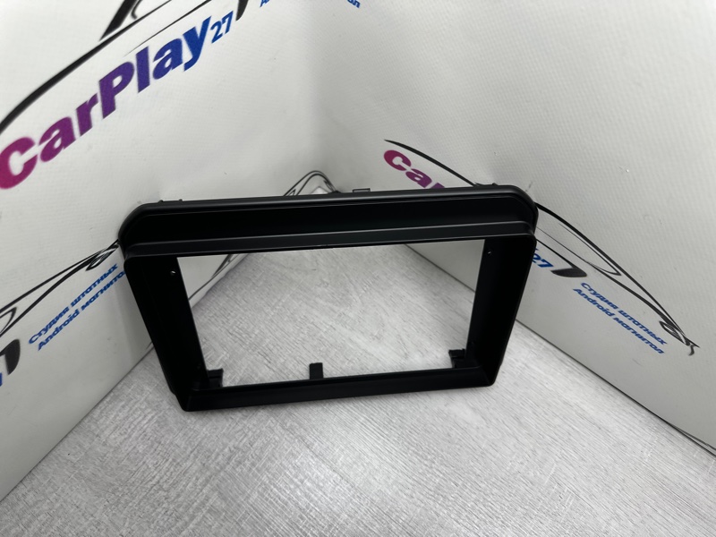 Переходная рамка магнитолы