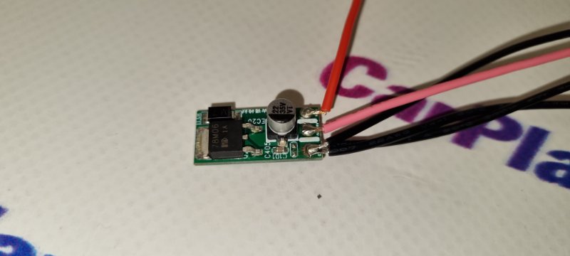 Преобразователь напряжения