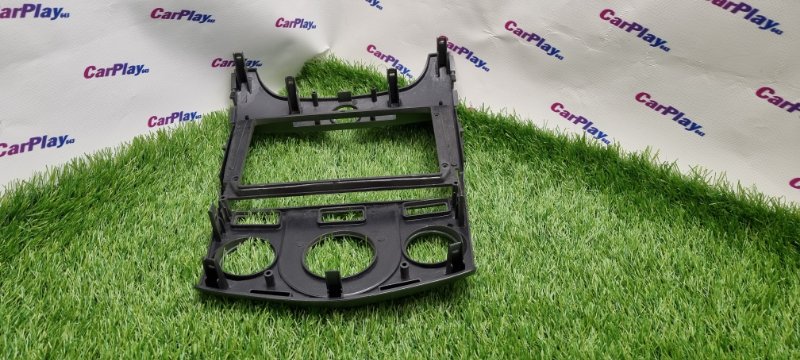 Переходная рамка магнитолы