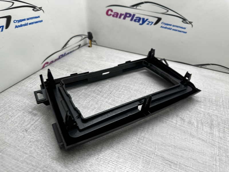 Переходная рамка магнитолы