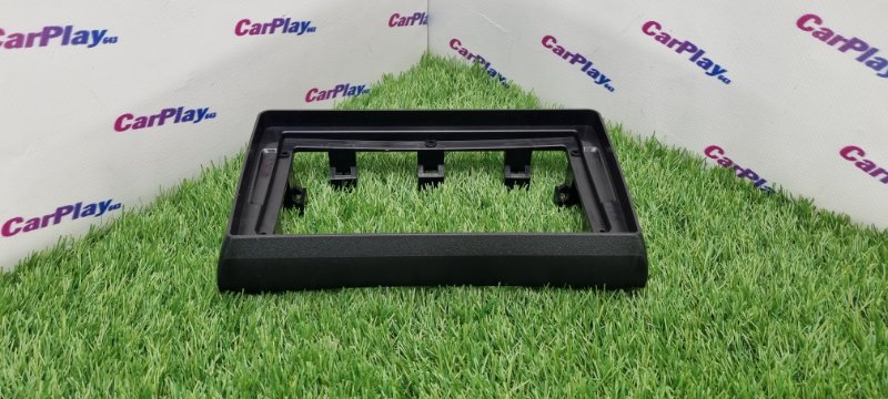 Переходная рамка магнитолы