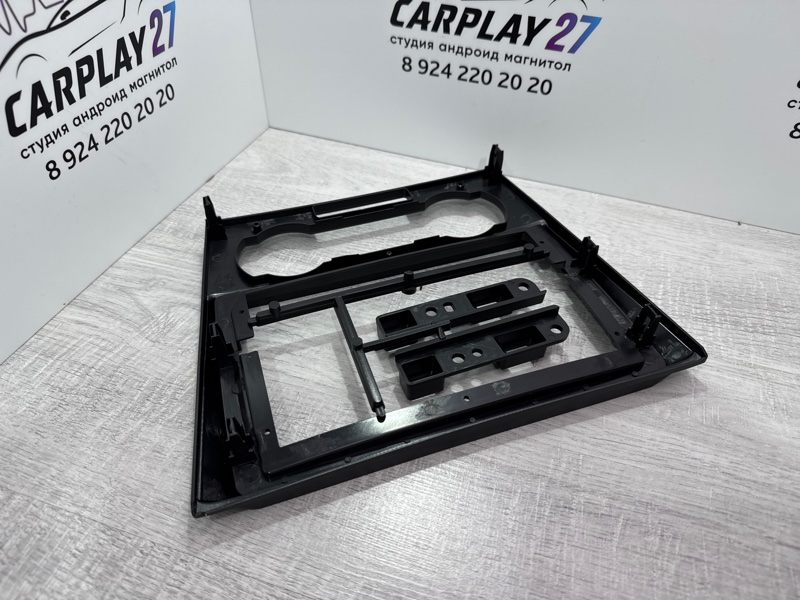 Переходная рамка магнитолы