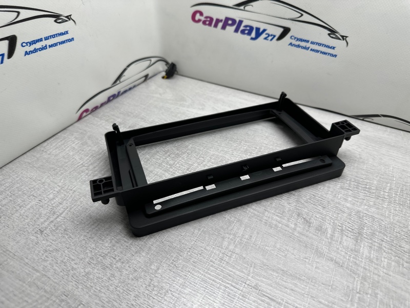 Переходная рамка магнитолы