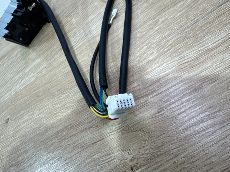 Кнопки руля Toyota Corolla