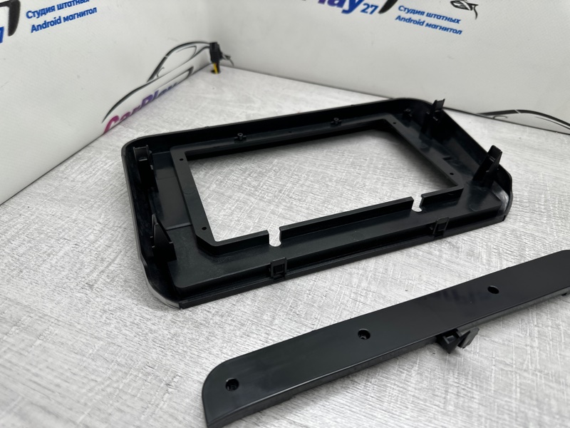 Переходная рамка магнитолы