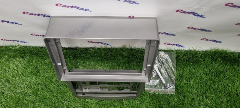 Переходная рамка магнитолы