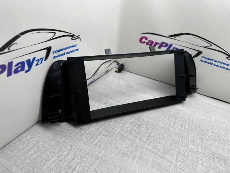 Переходная рамка магнитолы