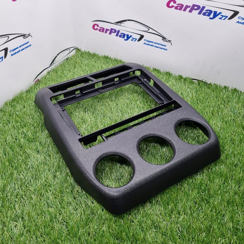 Переходная рамка магнитолы