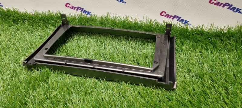 Переходная рамка магнитолы