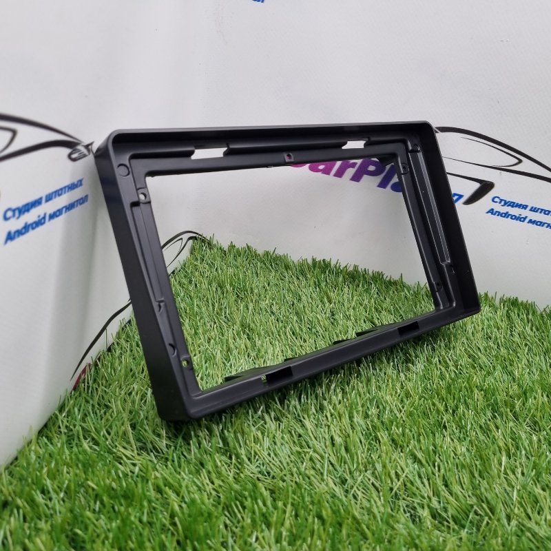 Переходная рамка магнитолы