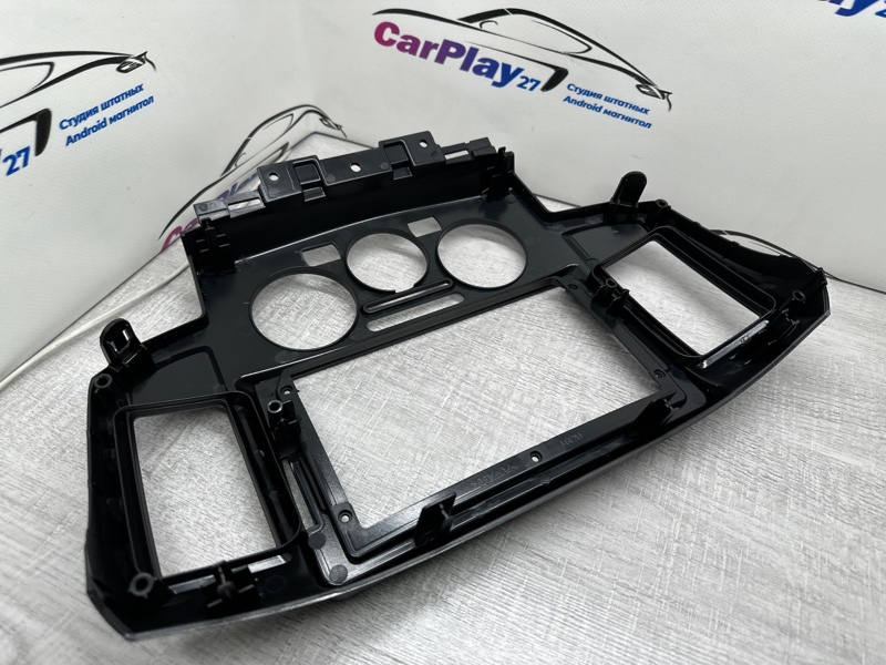 Переходная рамка магнитолы