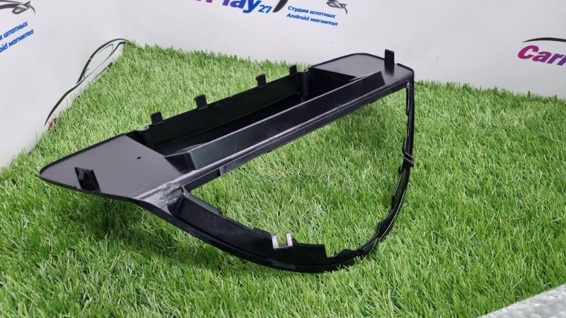 Переходная рамка магнитолы