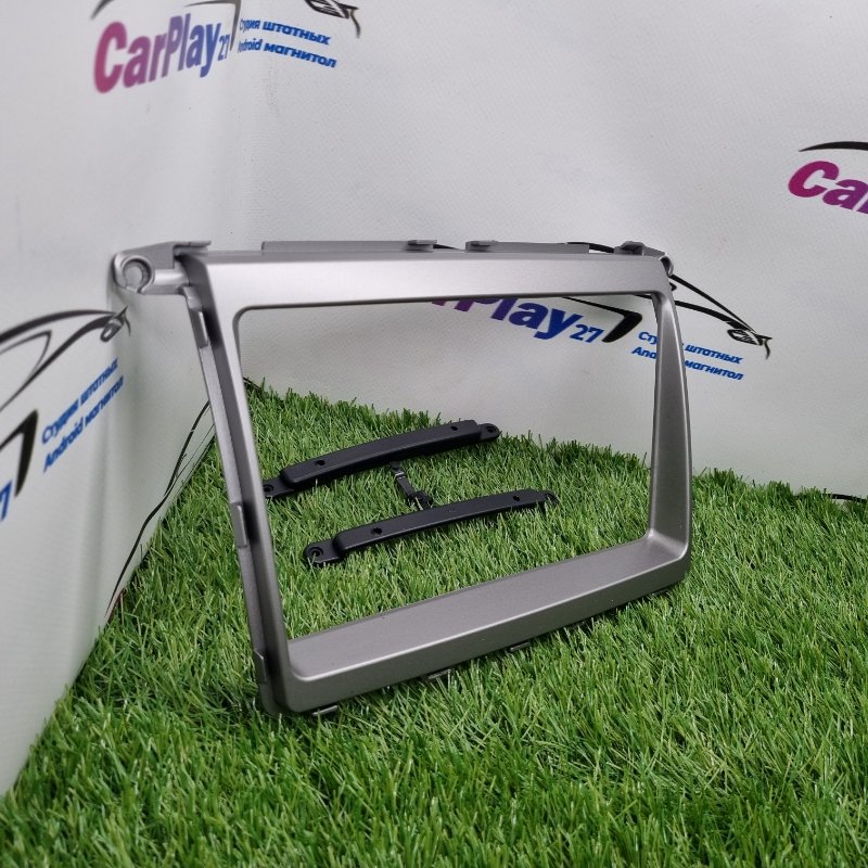 Переходная рамка магнитолы