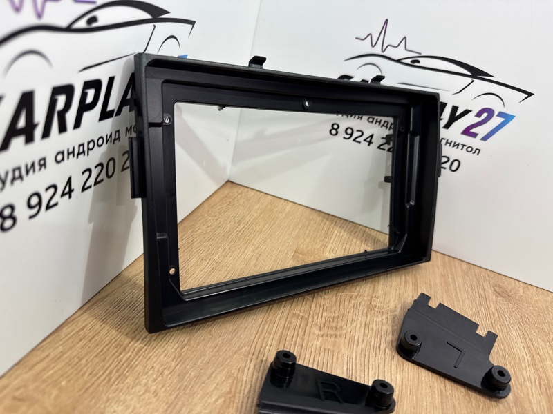 Переходная рамка магнитолы