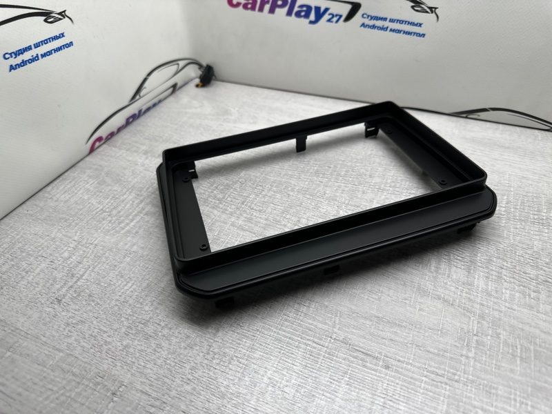 Переходная рамка магнитолы