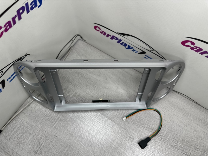 Переходная рамка магнитолы