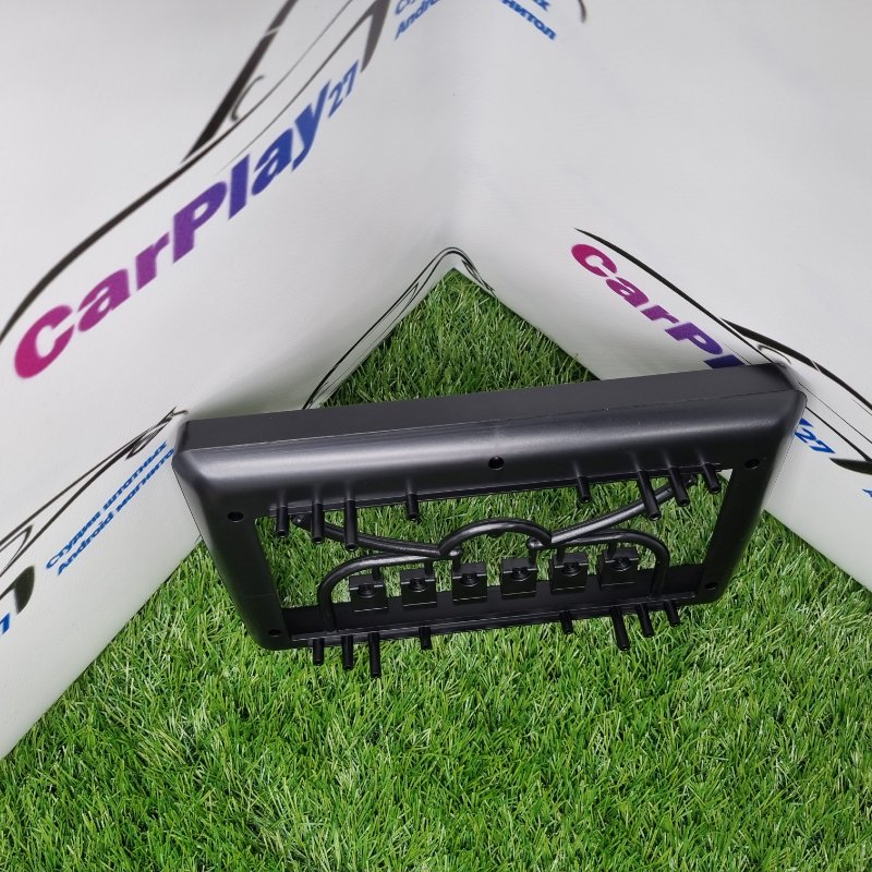 Переходная рамка магнитолы