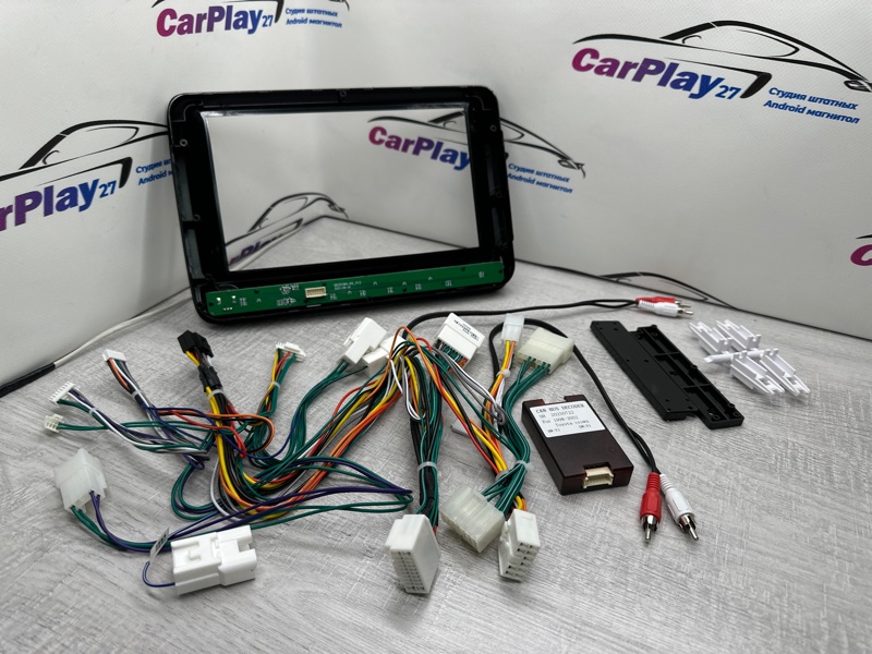 Магнитола штатная Toyota Crown 1999