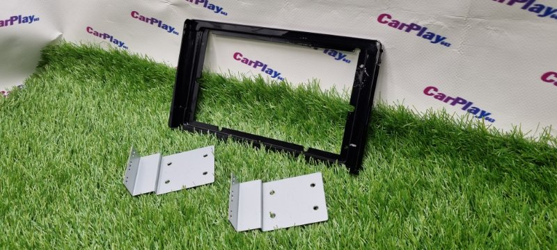 Переходная рамка магнитолы