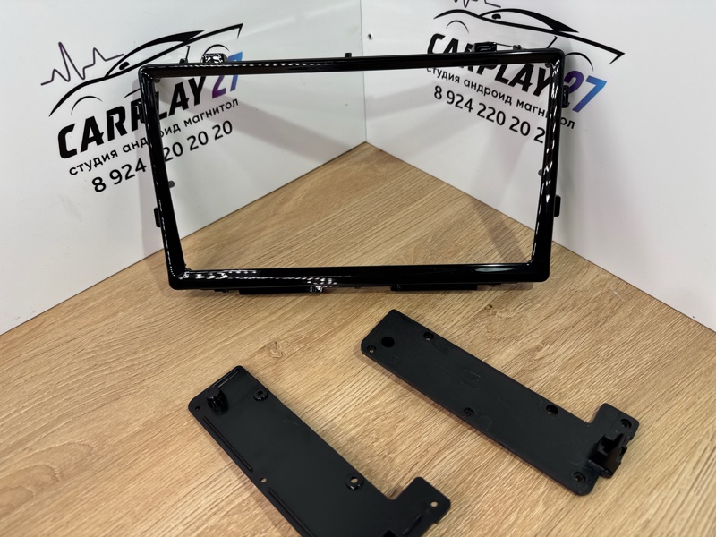 Переходная рамка магнитолы