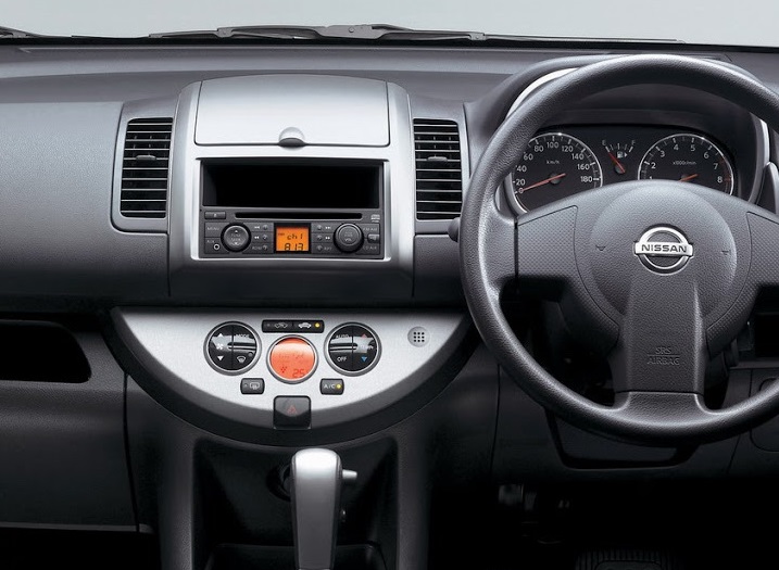 Переходная рамка магнитолы