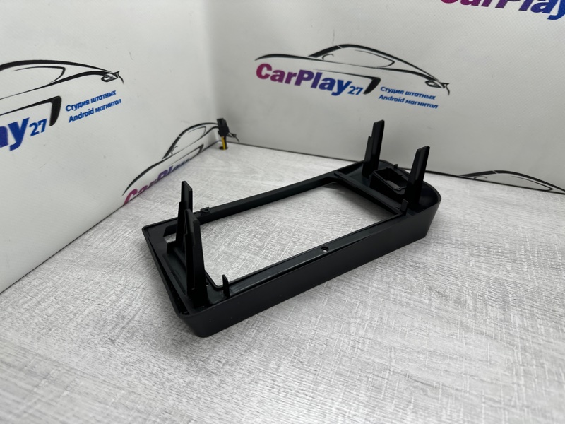 Переходная рамка магнитолы