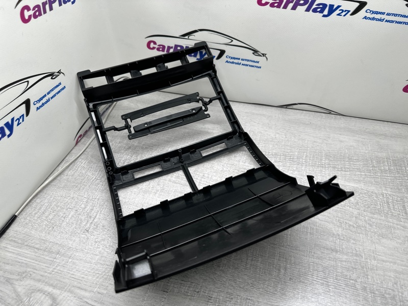 Переходная рамка магнитолы