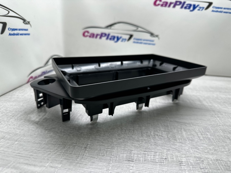 Переходная рамка магнитолы