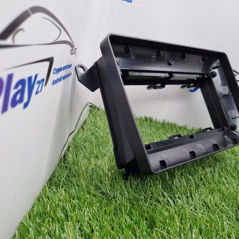 Переходная рамка магнитолы