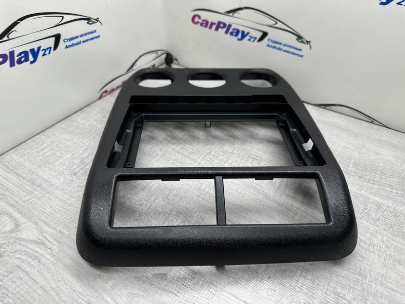 Переходная рамка магнитолы