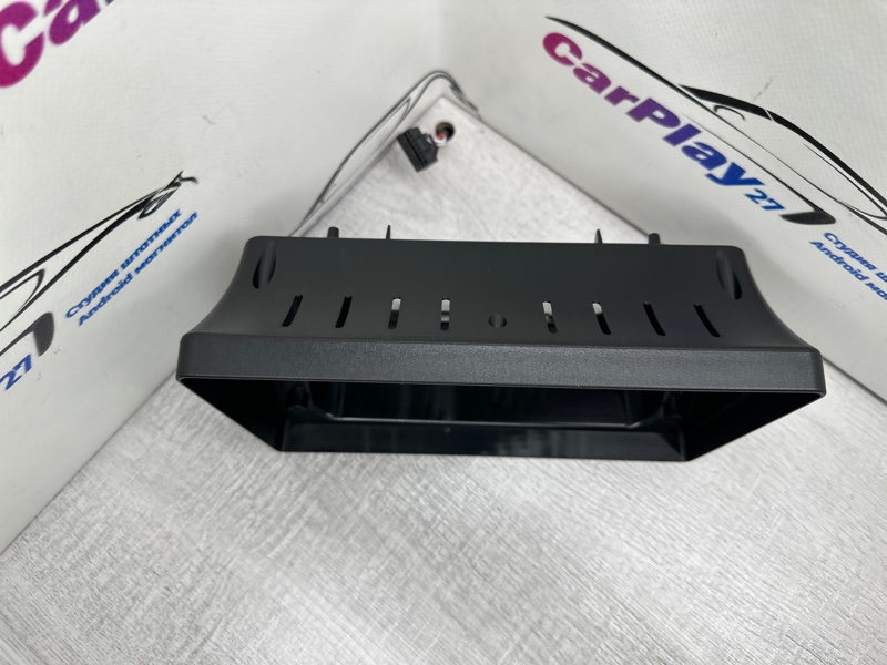 Переходная рамка магнитолы