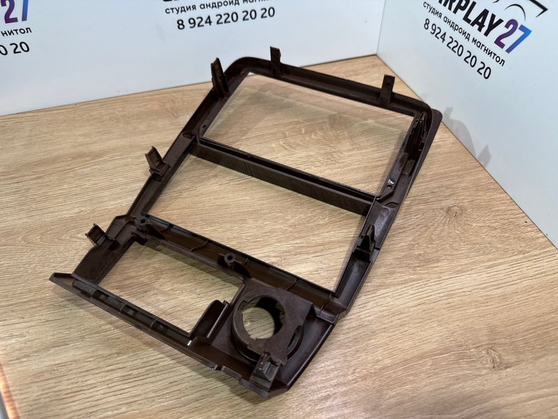 Переходная рамка магнитолы