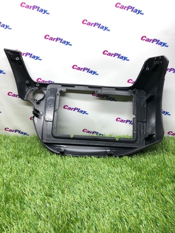 Переходная рамка магнитолы