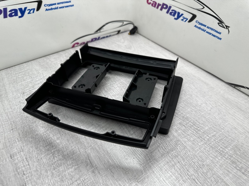 Переходная рамка магнитолы