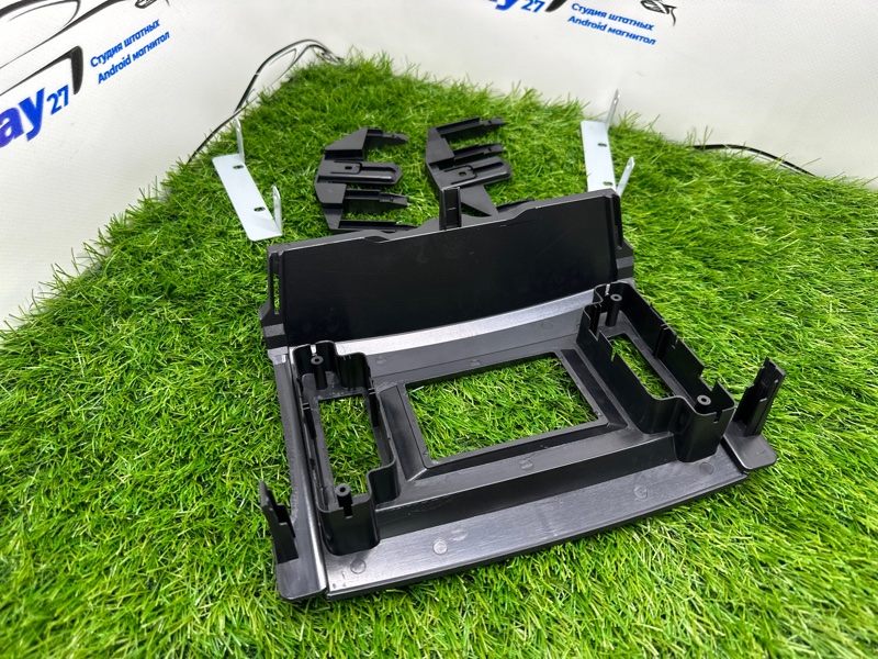 Переходная рамка магнитолы