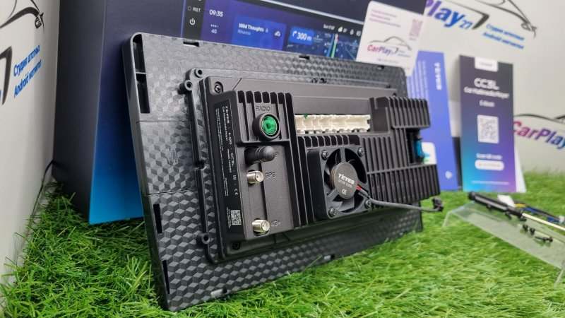 Магнитола штатная Toyota Prius 2015