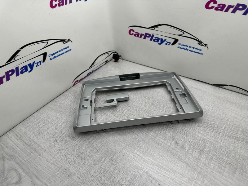 Переходная рамка магнитолы