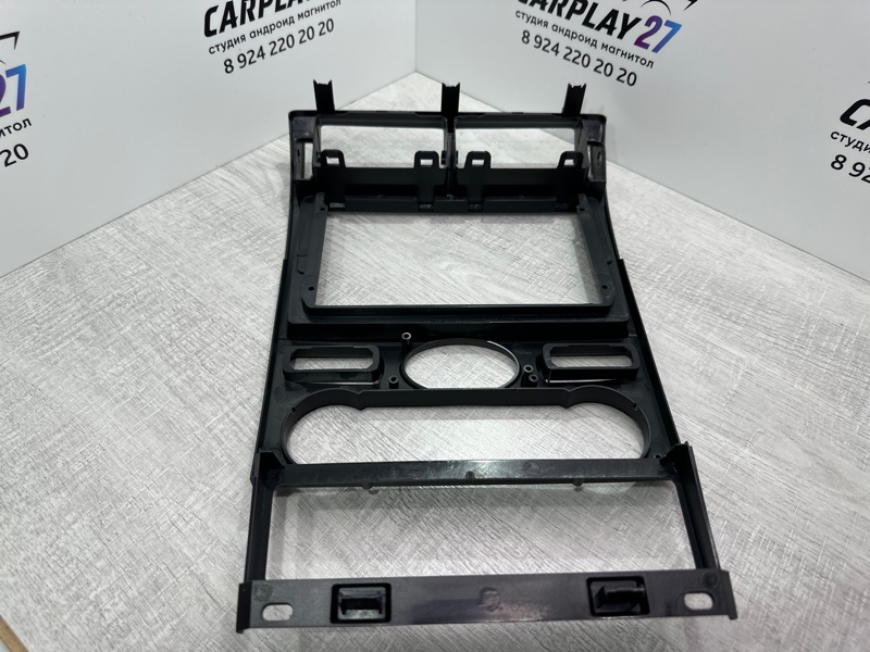 Переходная рамка магнитолы